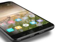 荣耀手机话筒说话对方听不到的原因