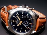 万国手表指针颜色褪色。