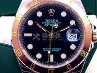 瑞士军手表显示屏背光不亮。