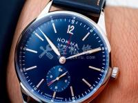 天梭手表滴答声异常。