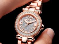 梵克雅宝手表滴答声异常。