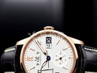 梵克雅宝手表秒针回位功能失效。