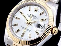 豪雅手表哪些型号有闹钟功能