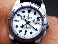 宝曼手表表带发黑了怎么办