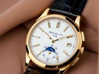 宝格丽手表表盘褪色怎么修复