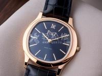 蕾蒙威手表显示屏偏色。