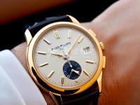 芝柏手表闹钟功能怎么设置