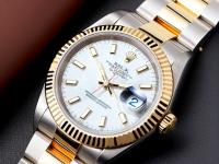 康斯登手表机芯如何保养