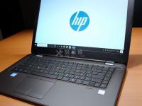 华硕笔记本电脑屏幕闪烁的原因是什么？