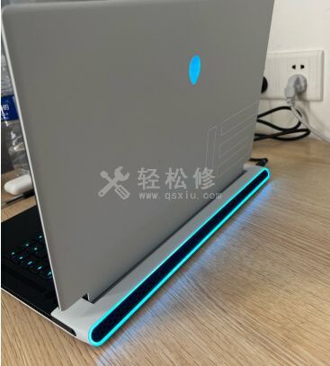 戴尔笔记本电脑无法开机或电源按钮无响应该如何解决？