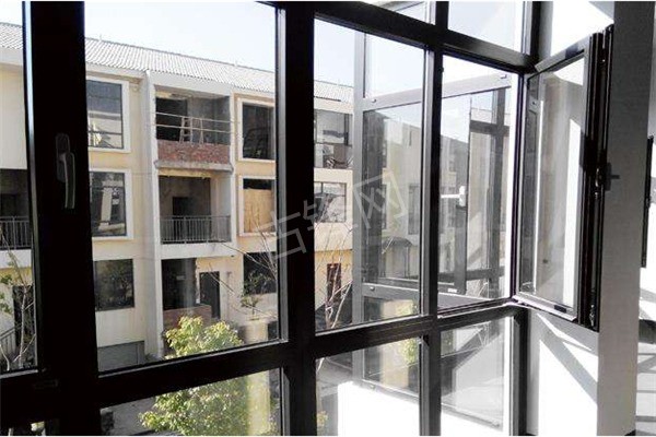 商丘门窗安装师傅电话_商丘门窗配送公司