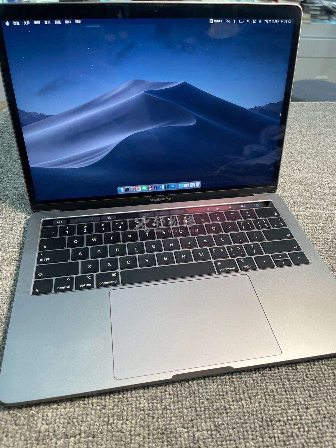 如何在苹果笔记本电脑上安装新的操作系统？