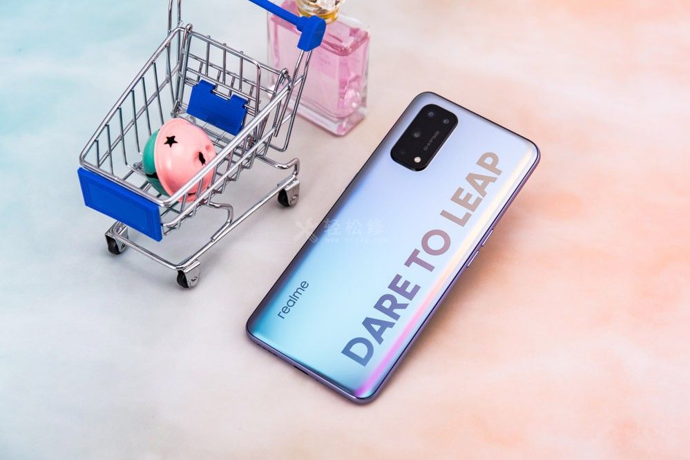 realme手机提示存储空间不足怎么办？