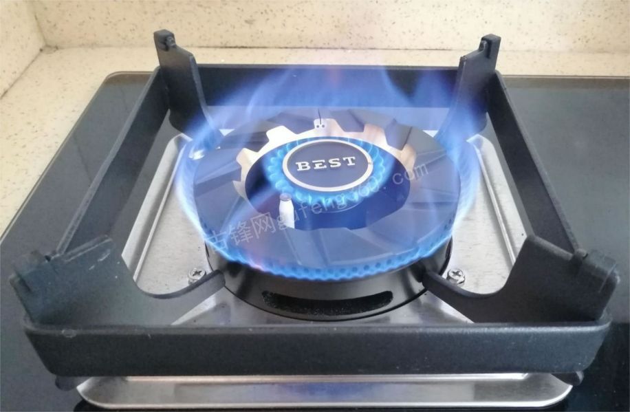 來(lái)賓前鋒燃?xì)庠罹S修電話號(hào)碼_來(lái)賓前鋒燃?xì)庠罹S修點(diǎn)地址查詢