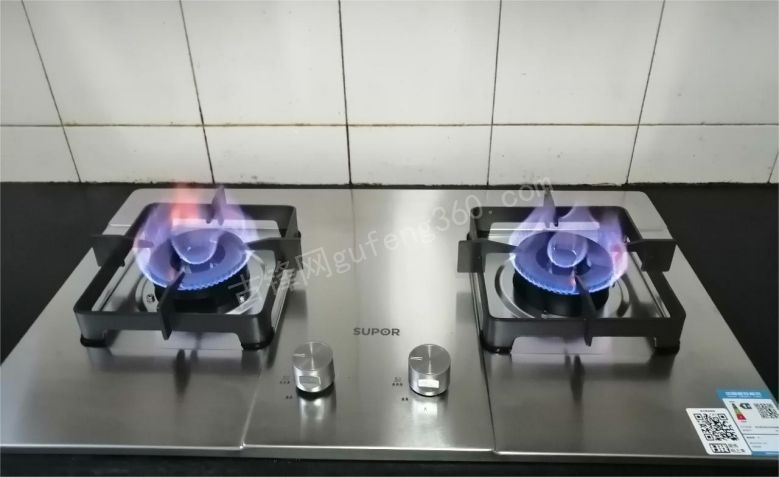 通化前鋒燃?xì)庠罹S修電話號(hào)碼_通化前鋒燃?xì)庠罹S修點(diǎn)地址查詢