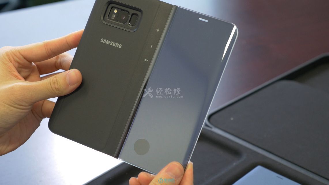 三星手机屏幕失灵点不动怎么办