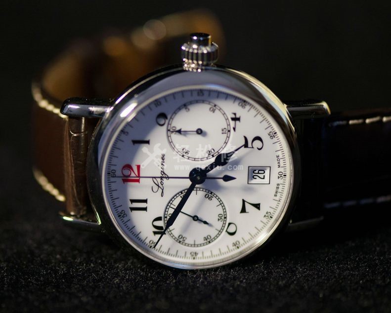 雷达手表表冠拧不动是什么原因